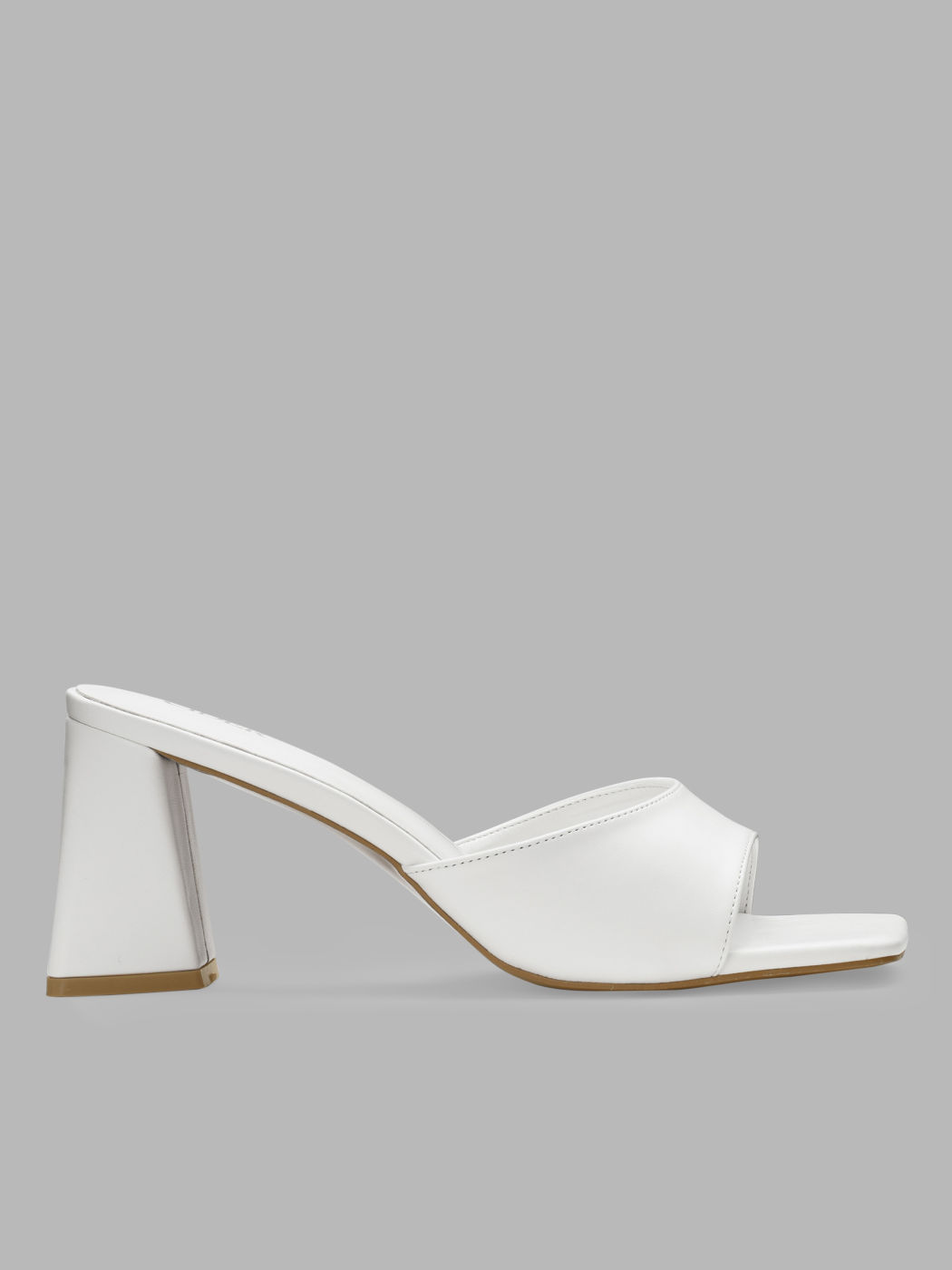 Chunky Heeled Single Band Peep Toe Sandalen