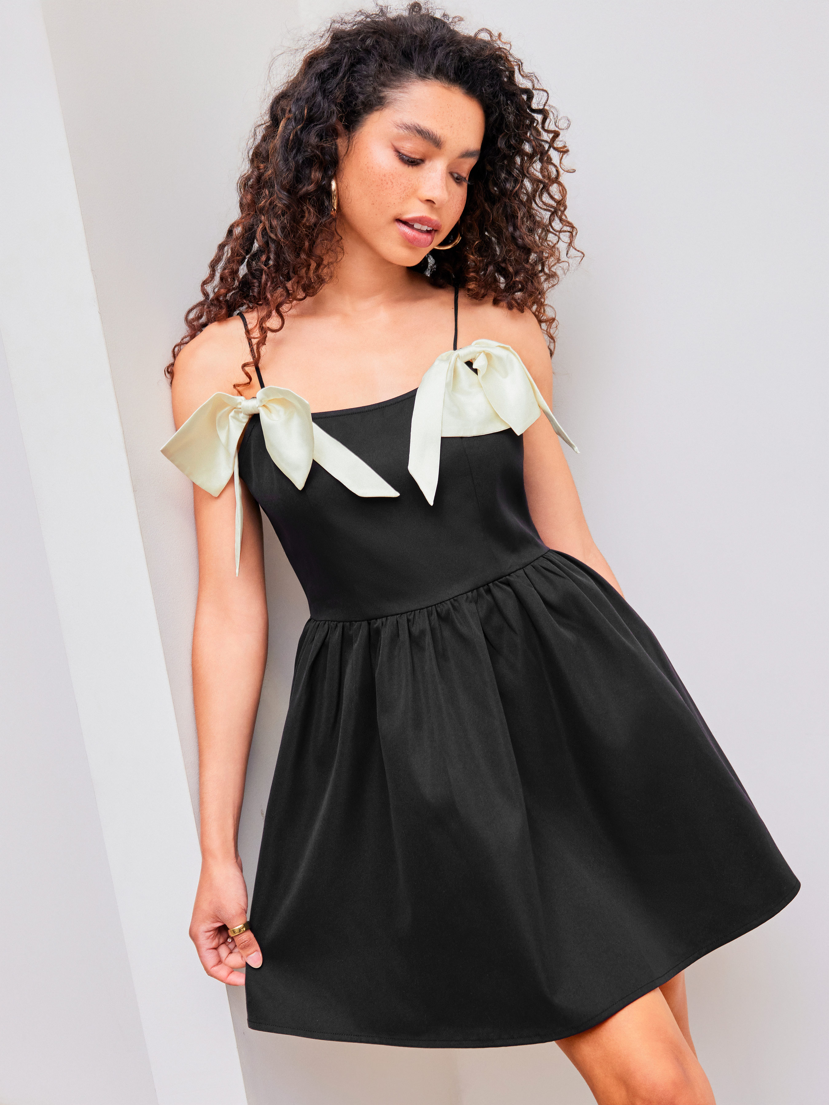 Elegant Square Neck Bow A-Line Mini Dress