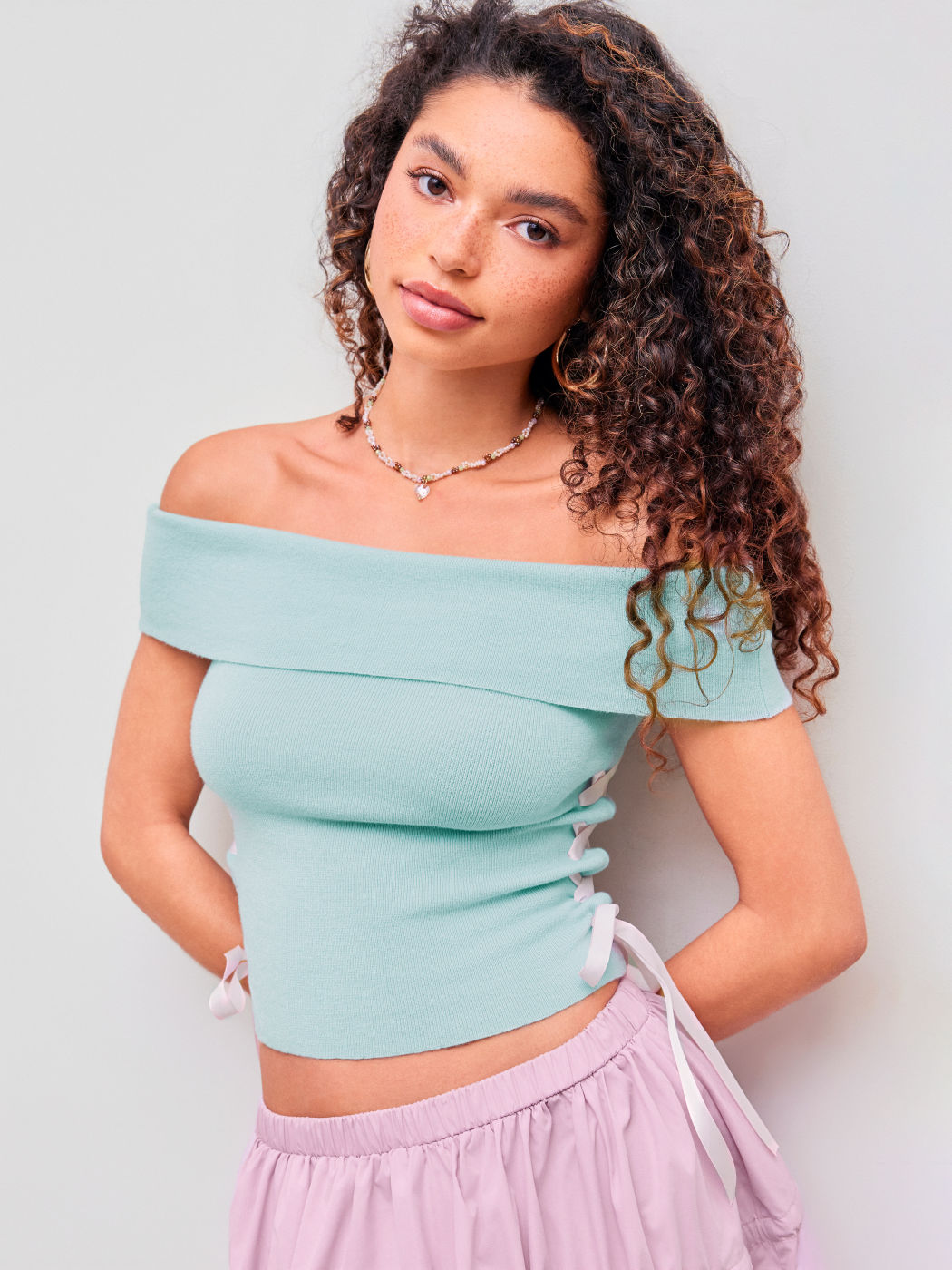 Knitted Off-shoulder Solid Lace Up Crop Top