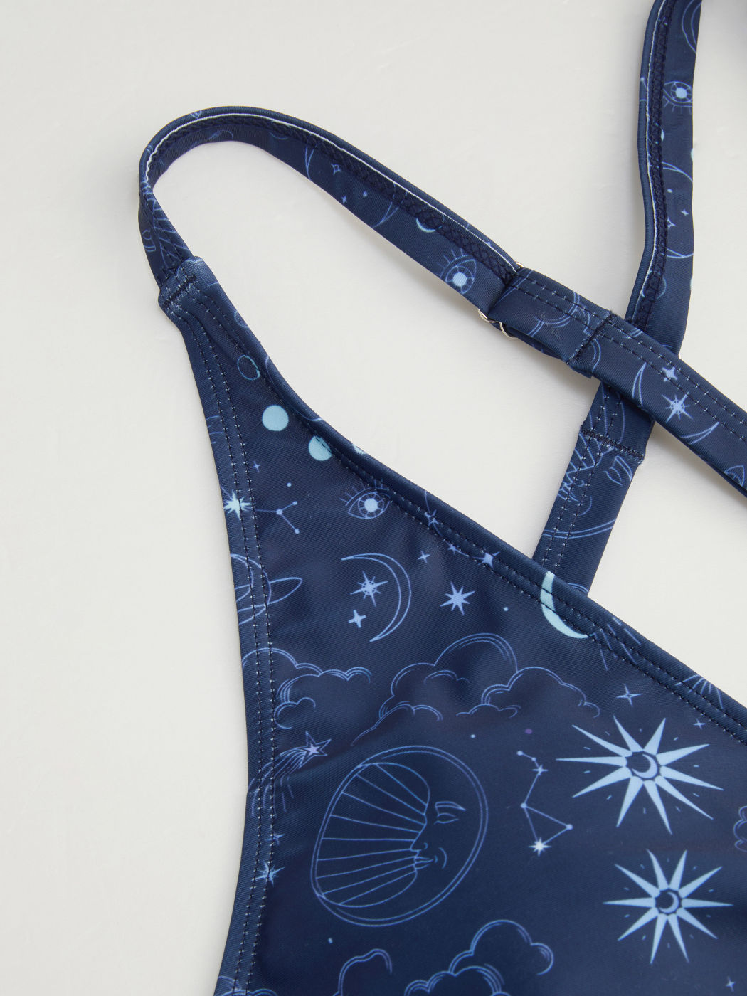 Shaping V-neck Star & Moon One Piece Swimsuit Curve & Plus