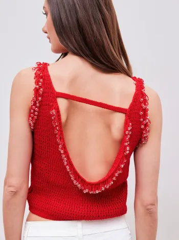 Gestricktes Rundhals-Einheitsfarbe Perlenbesetztes Crop-Top