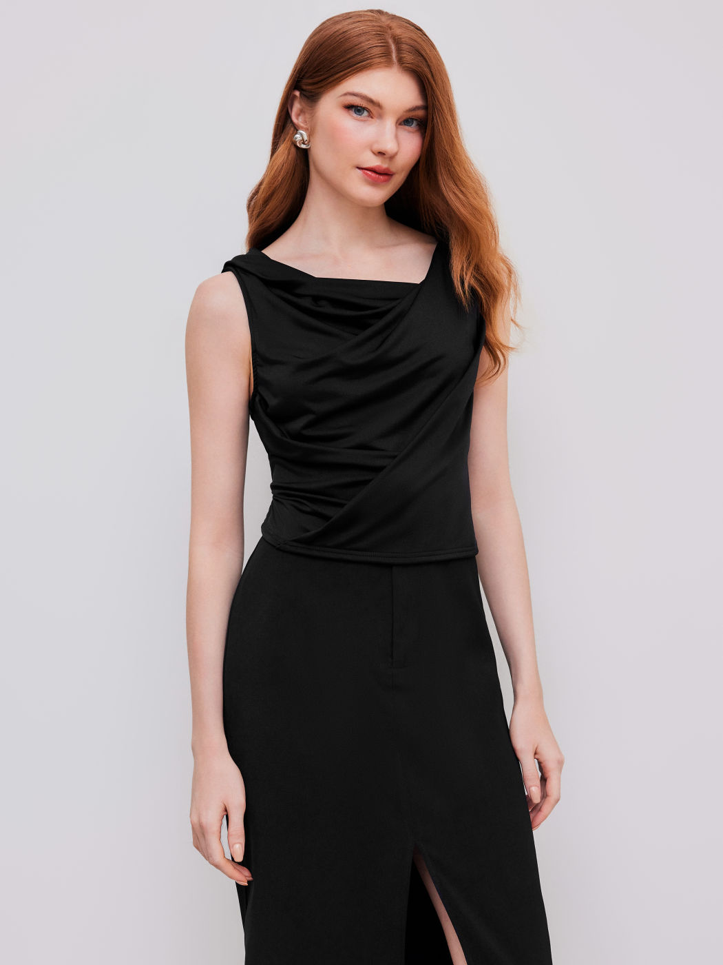  Einfarbiger Cowl Neck Knoten Crop Tank Top