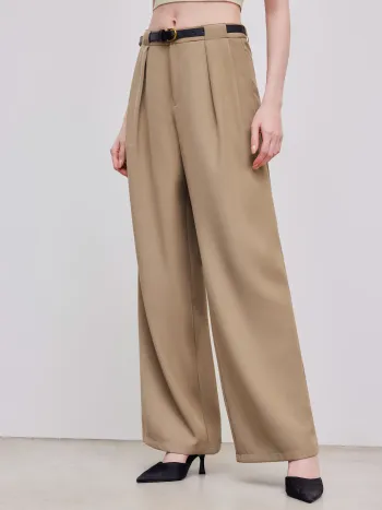Mid Rise Solid Pocket Straight Leg Trousers With Belt
