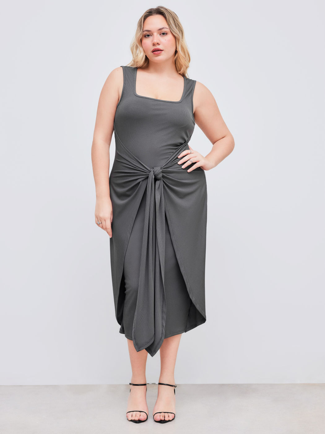 Maxi abito con scollo quadrato, solido e annodato Curve & Plus