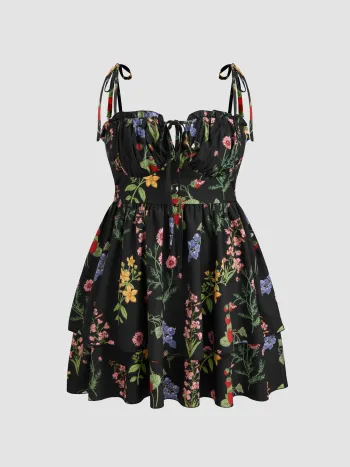 Robe courte en tissu floral avec volants, nœud et empilement Curve & Plus