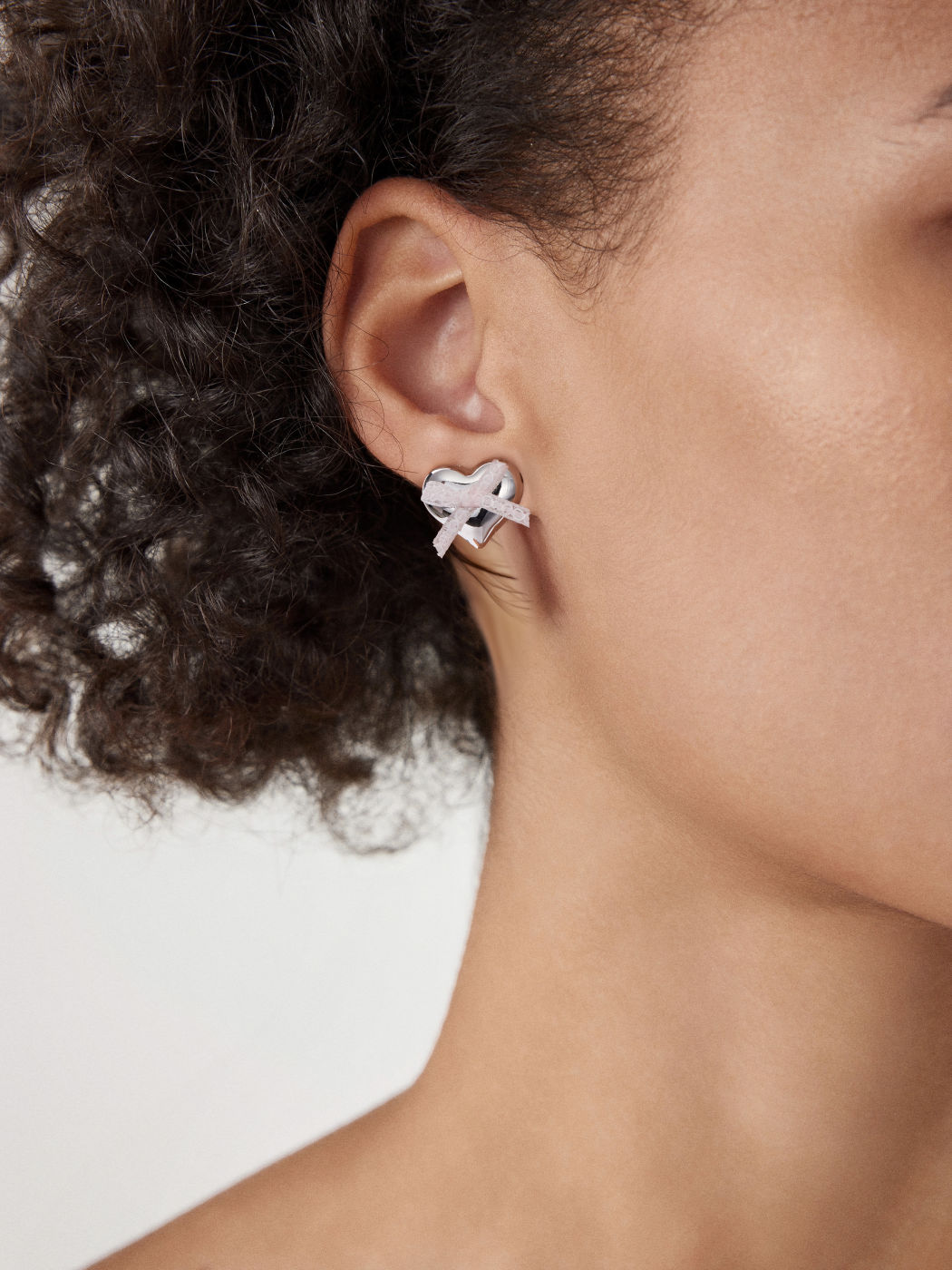 BOWKNOT HEART EAR STUDS