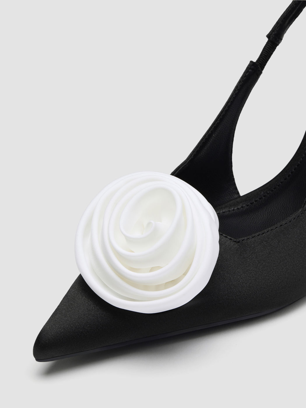 Rosen Satin Slingback Absätze