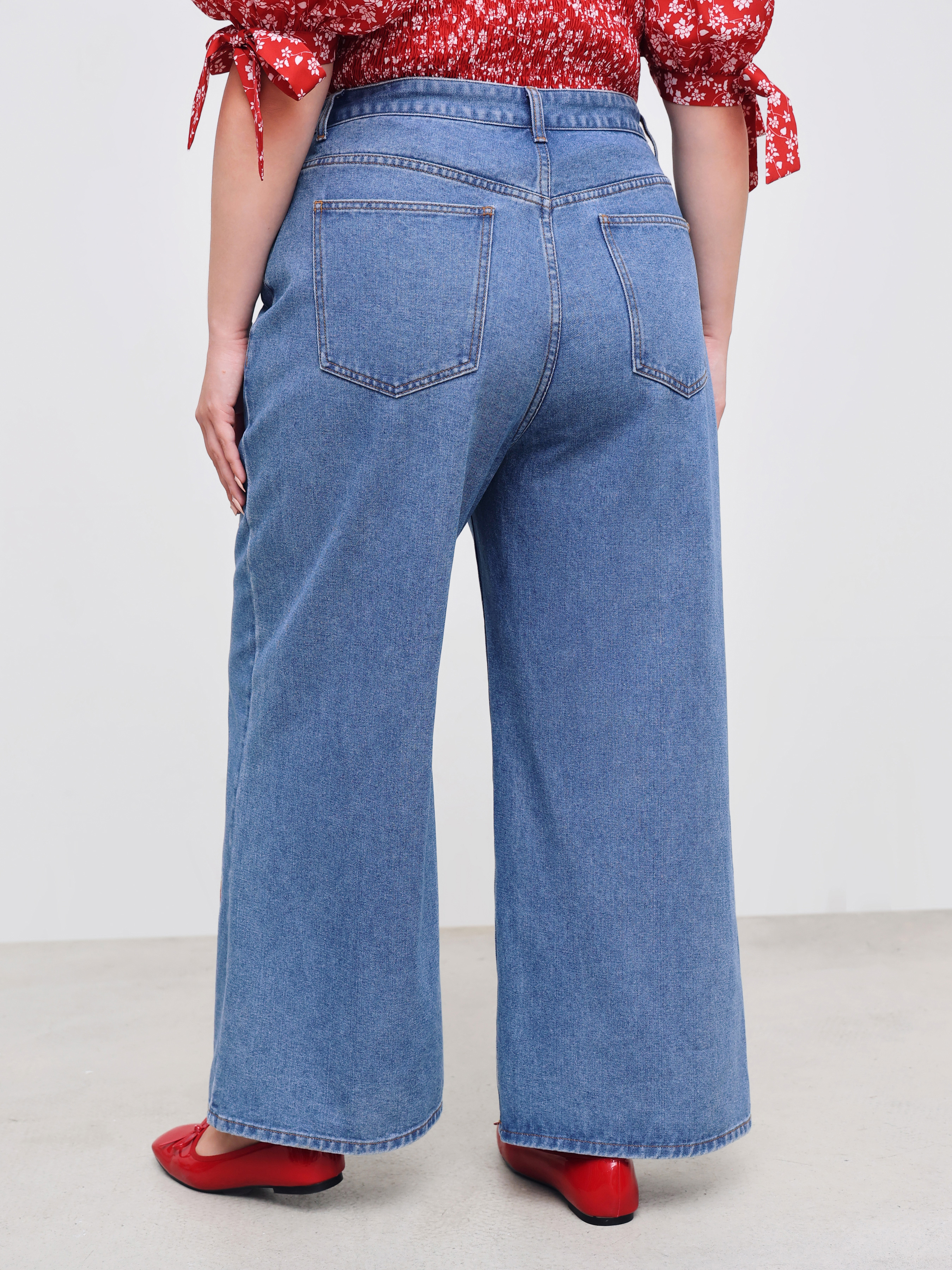 POPPY STRAWBERRY DENIM PANTS Mサイズ Acne Studios - 2023 Super Baggy Fit Jeans in Blue – Stoy