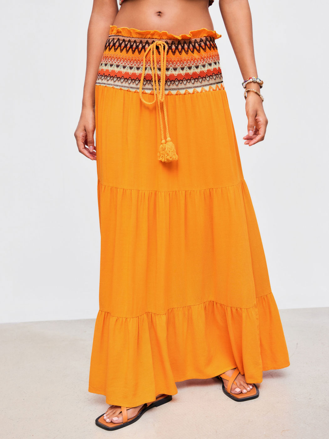 Linen-blend Mid Rise Aztec Tiered Knotted Maxi Skirt
