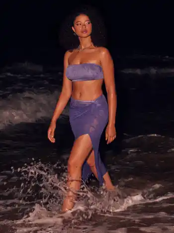 Mesh schulterfreies einfarbiges Tube-Top & Mid-Rise Twist Split Maxikleid mit einfarbigem Slip