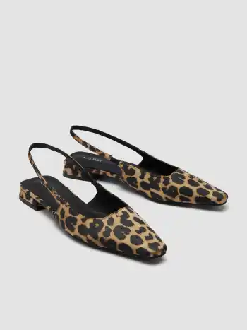 LEOPARD PRINT SLINGBACK FLATS