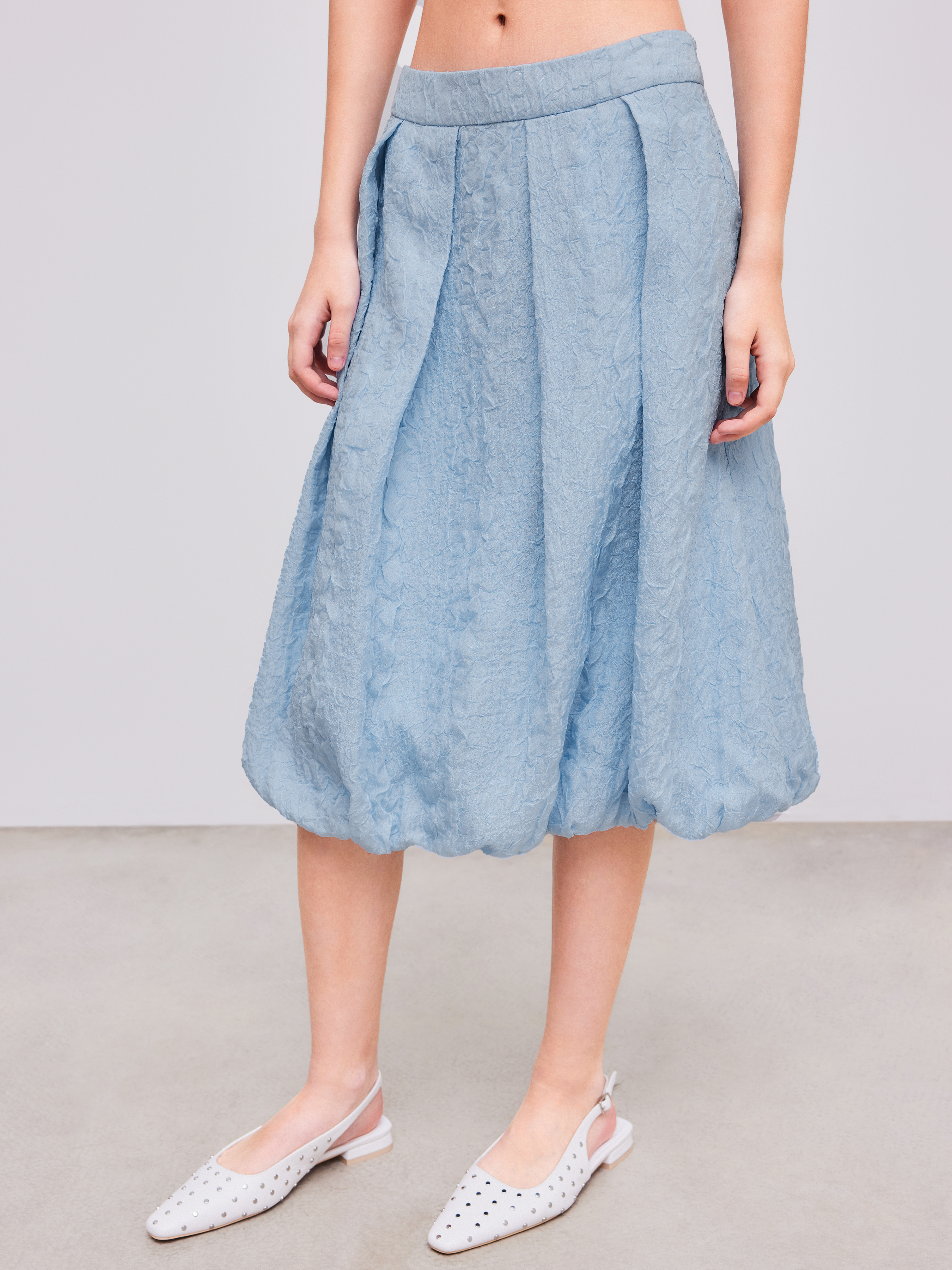 High Rise Solid Bubble Hem Maxi Skirt