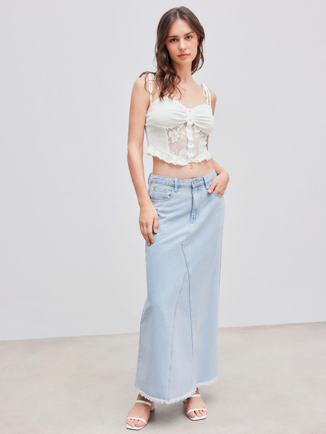 Lace Square Neck Solid Knotted Corset Cami Crop Top