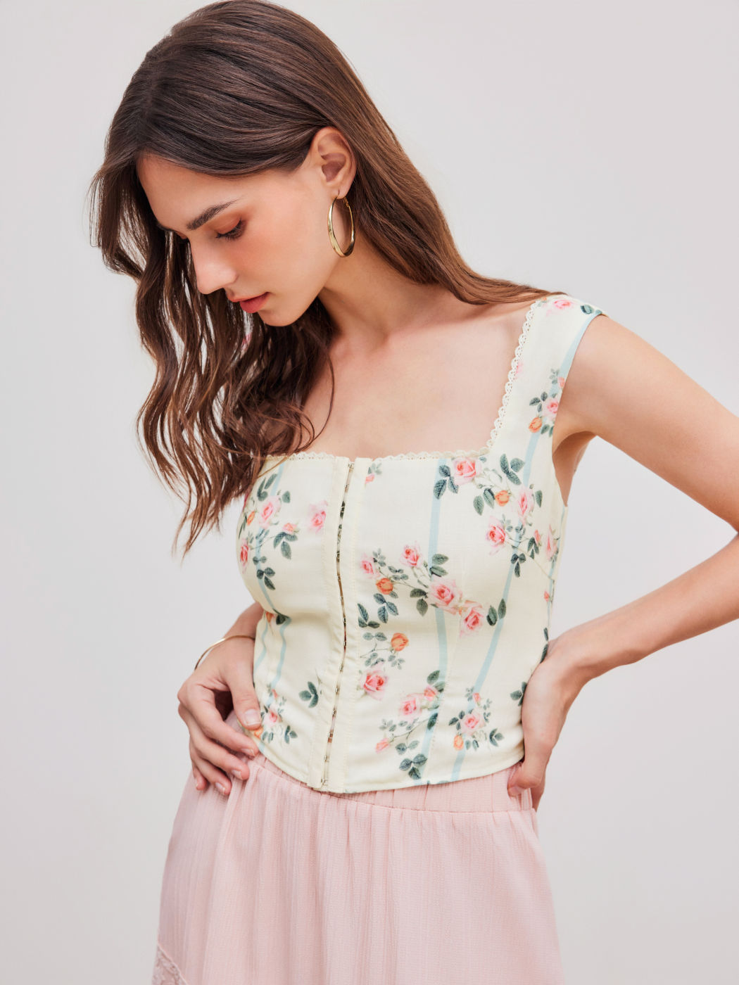 Mesh Square Neck Floral Lettuce Trim Tank Top