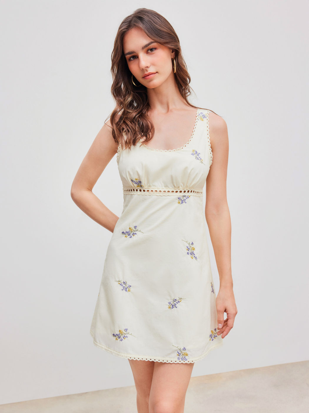 U-neckline Floral Hollow Out Mini Dress
