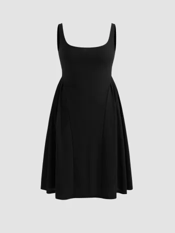 Vestito midi con volant a collo quadrato intrecciato Curve & Plus