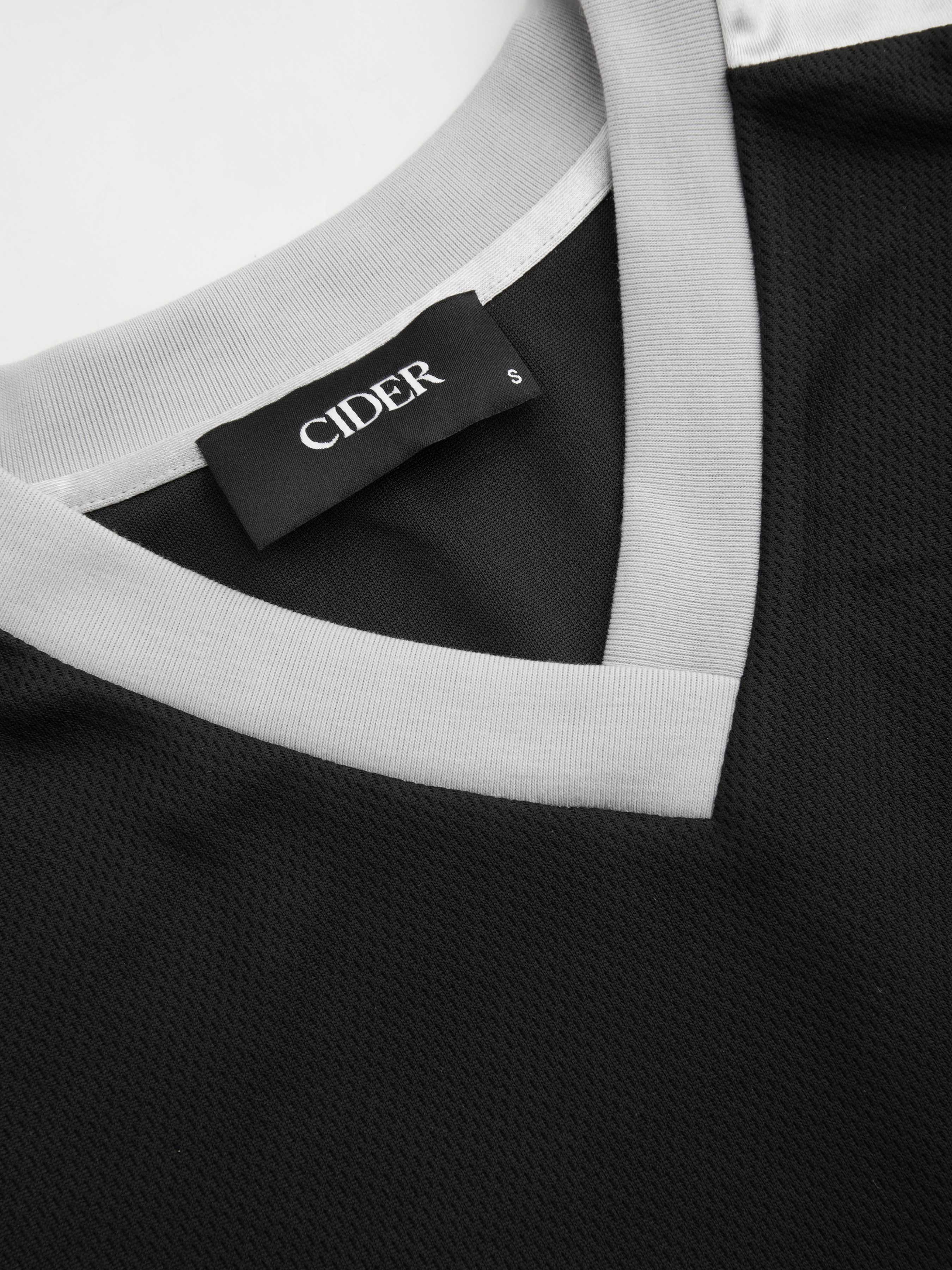 『Cider』WORLD WIDE Vネック・グラフィック・ラグランTシャツ Y2K Outfits Blockcore Jersey Shirt Knit Fabric WORLD WIDE V