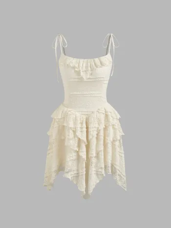 Spitzen Quadrathals Geknotetes Mini Kleid