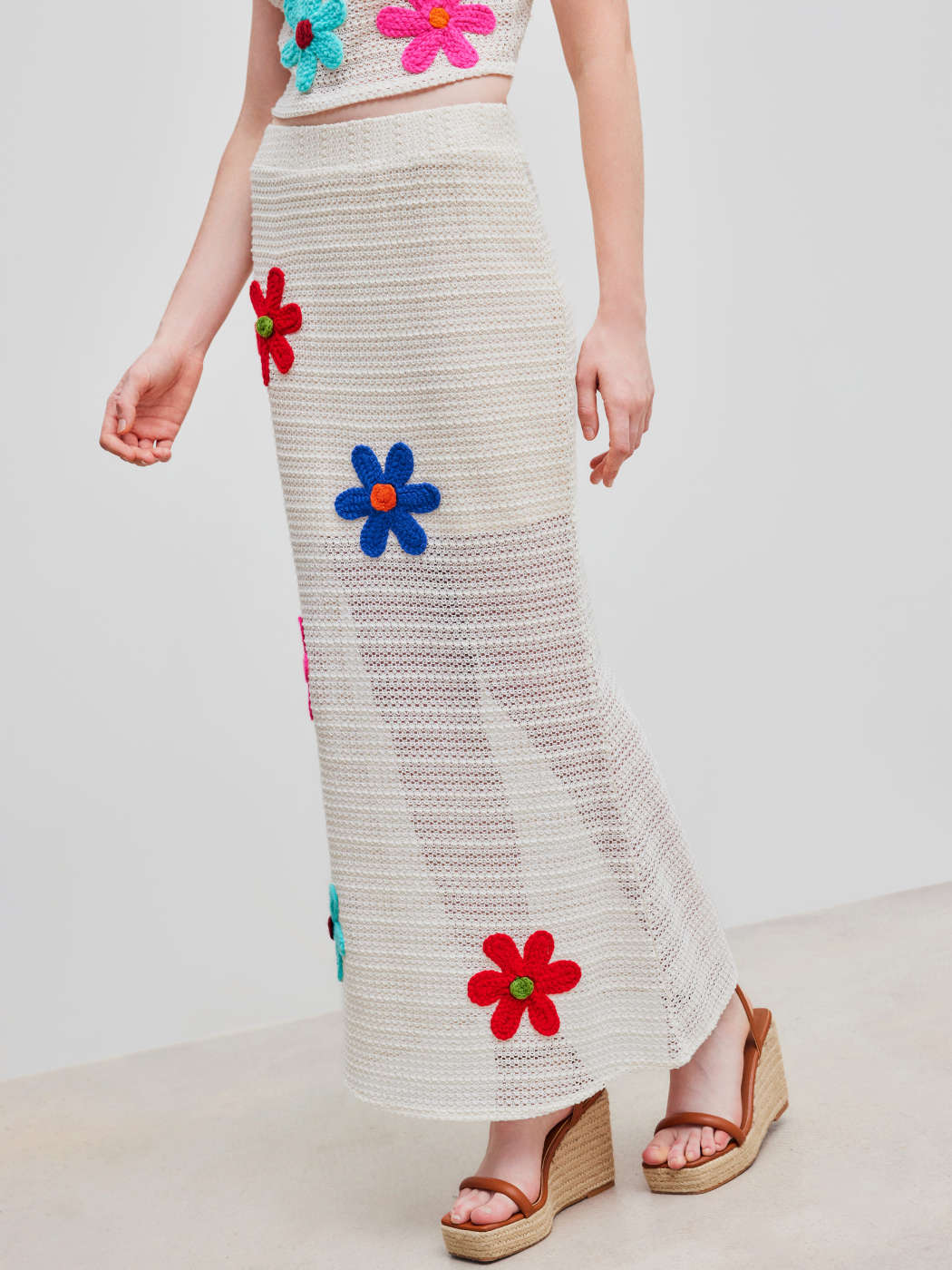 Knit Fabric Knit Mid Rise Crochet Color Flower Maxi Skirt For Vacation