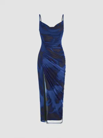 Mittellange Mesh-Kleid mit Rundhalsausschnitt und geschlitzten Saum