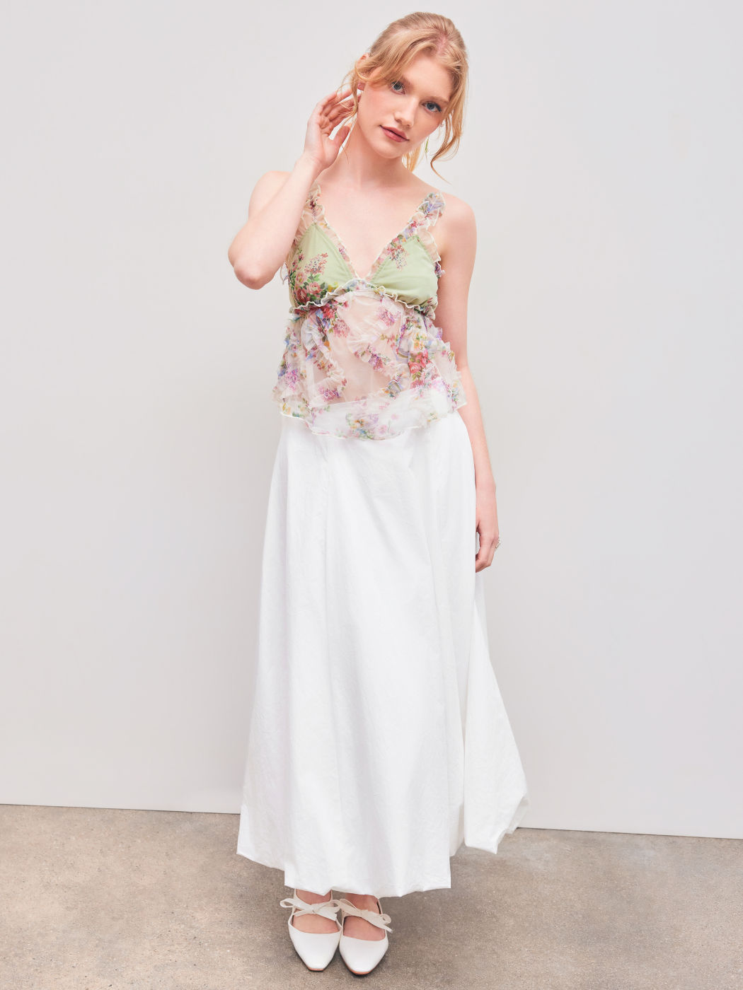 Mesh Sweetheart Floral Lettuce Trim Cami Top