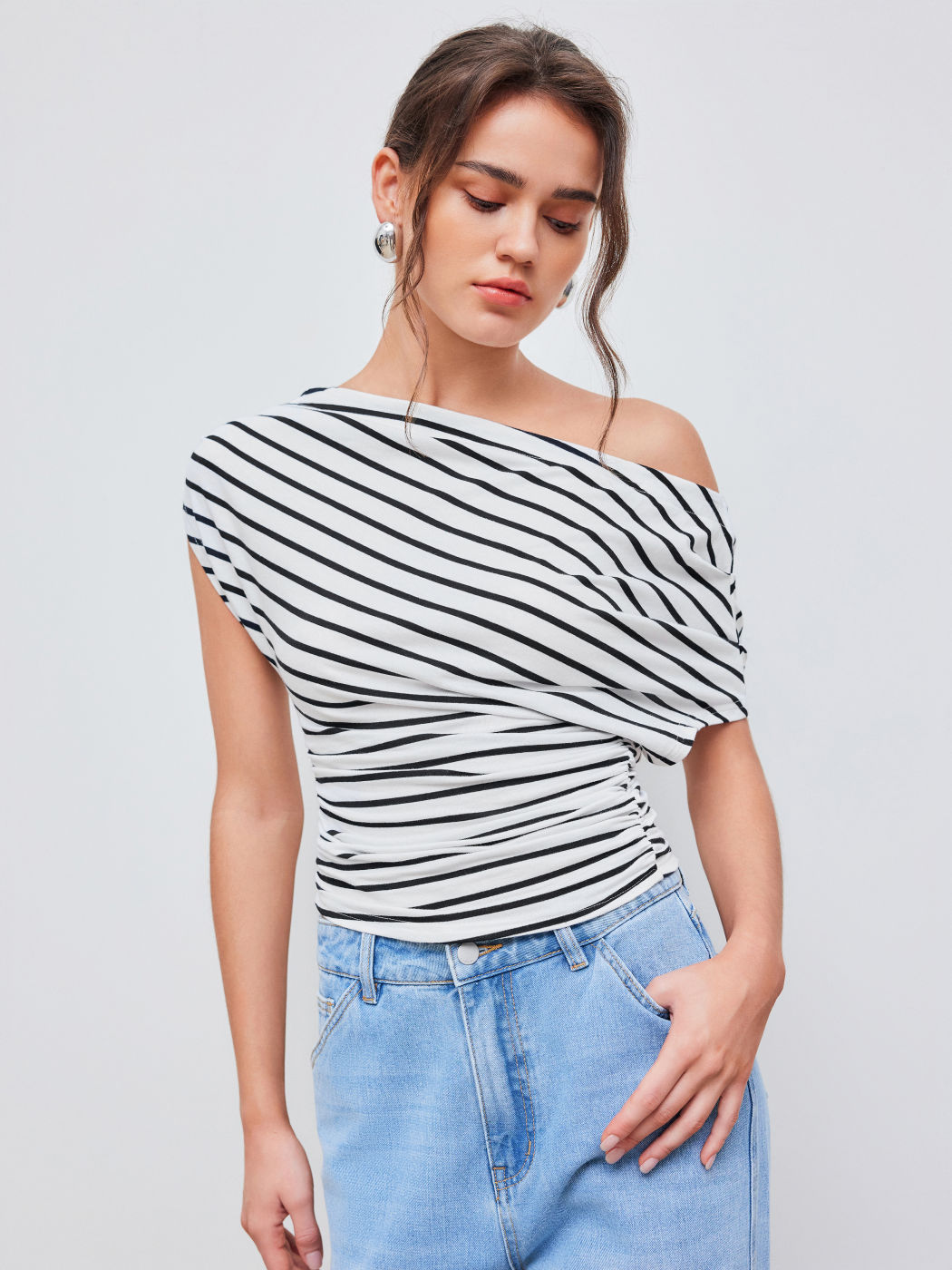  Cotton-blend Asymmetrical Neck Striped Ruched Short Sleeve Top