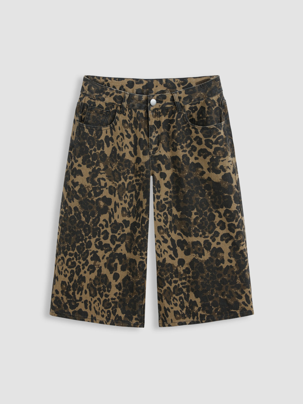 Bermuda a gamba larga in denim a vita bassa leopardati