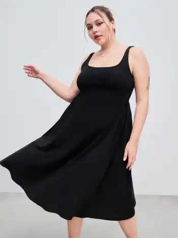 Vestito midi con volant a collo quadrato intrecciato Curve & Plus