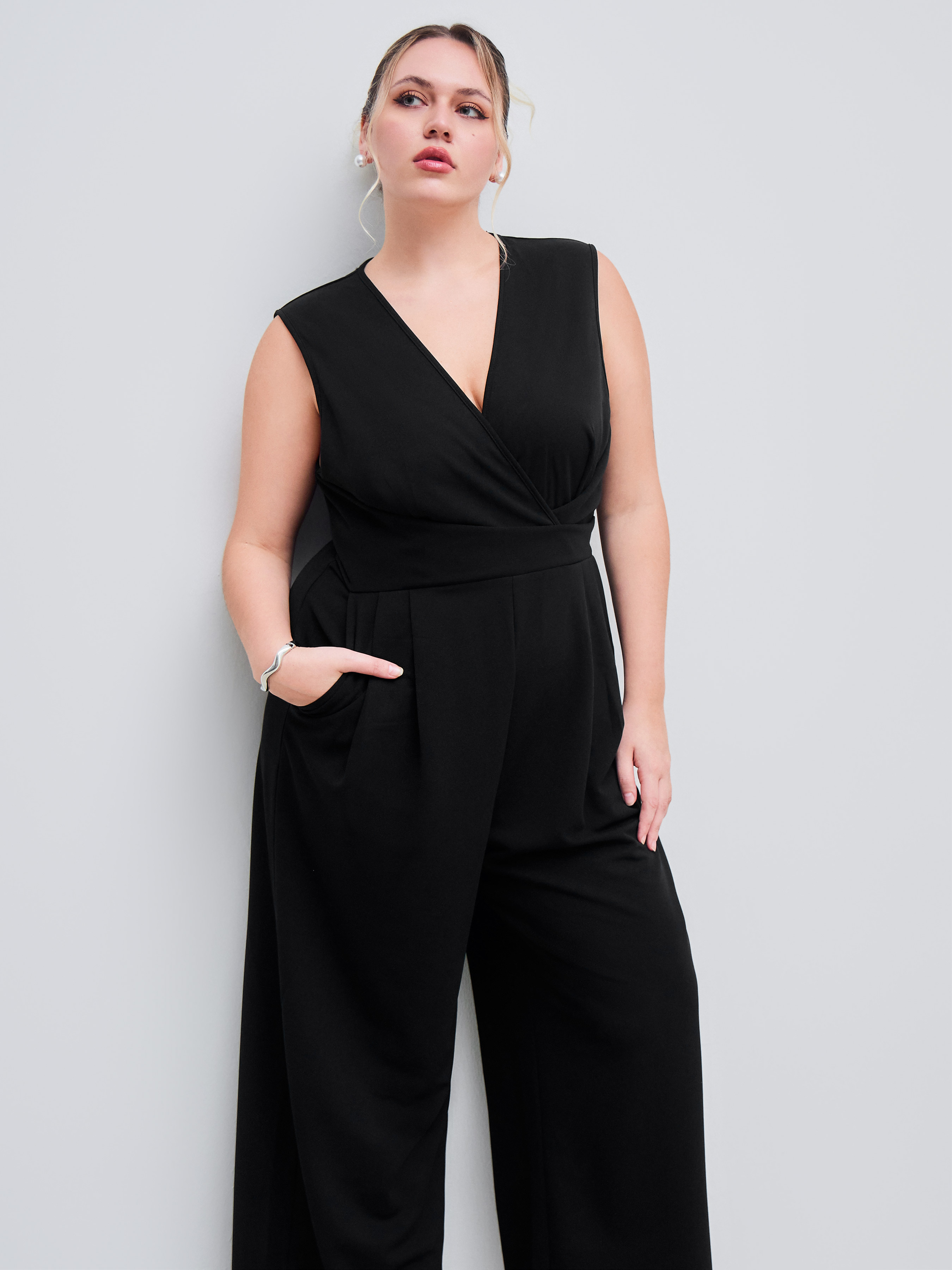 Woven V-neck Wrap Zipper Wide Leg Jumpsuit Curve & Plus For Work