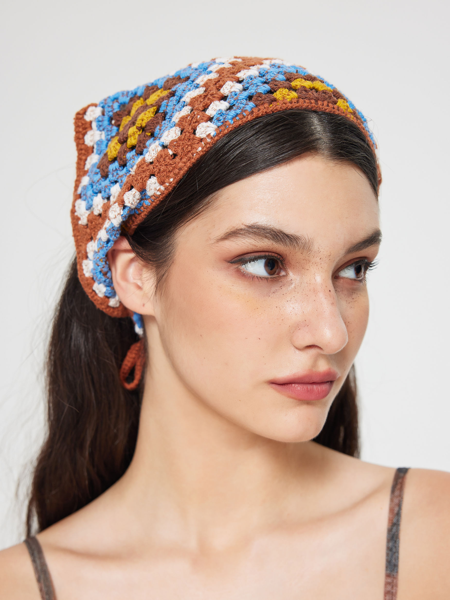 CHECKERED KNIT HEADSCARF