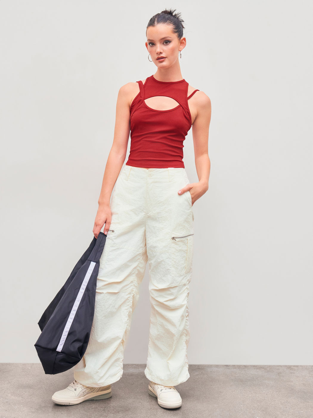 Round Neckline Solid Cut Out Crop Top