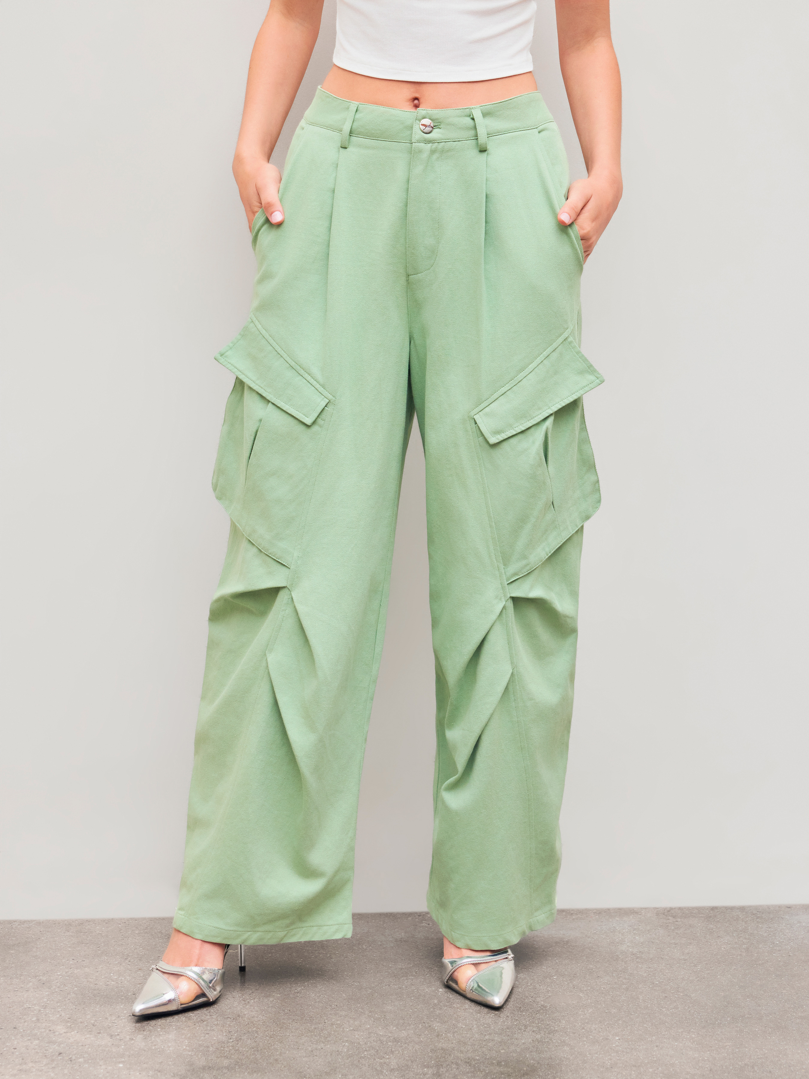 ok.soon / low rise cargo pants カーキ　サイズ1 low rise cargo pants | ok.soon