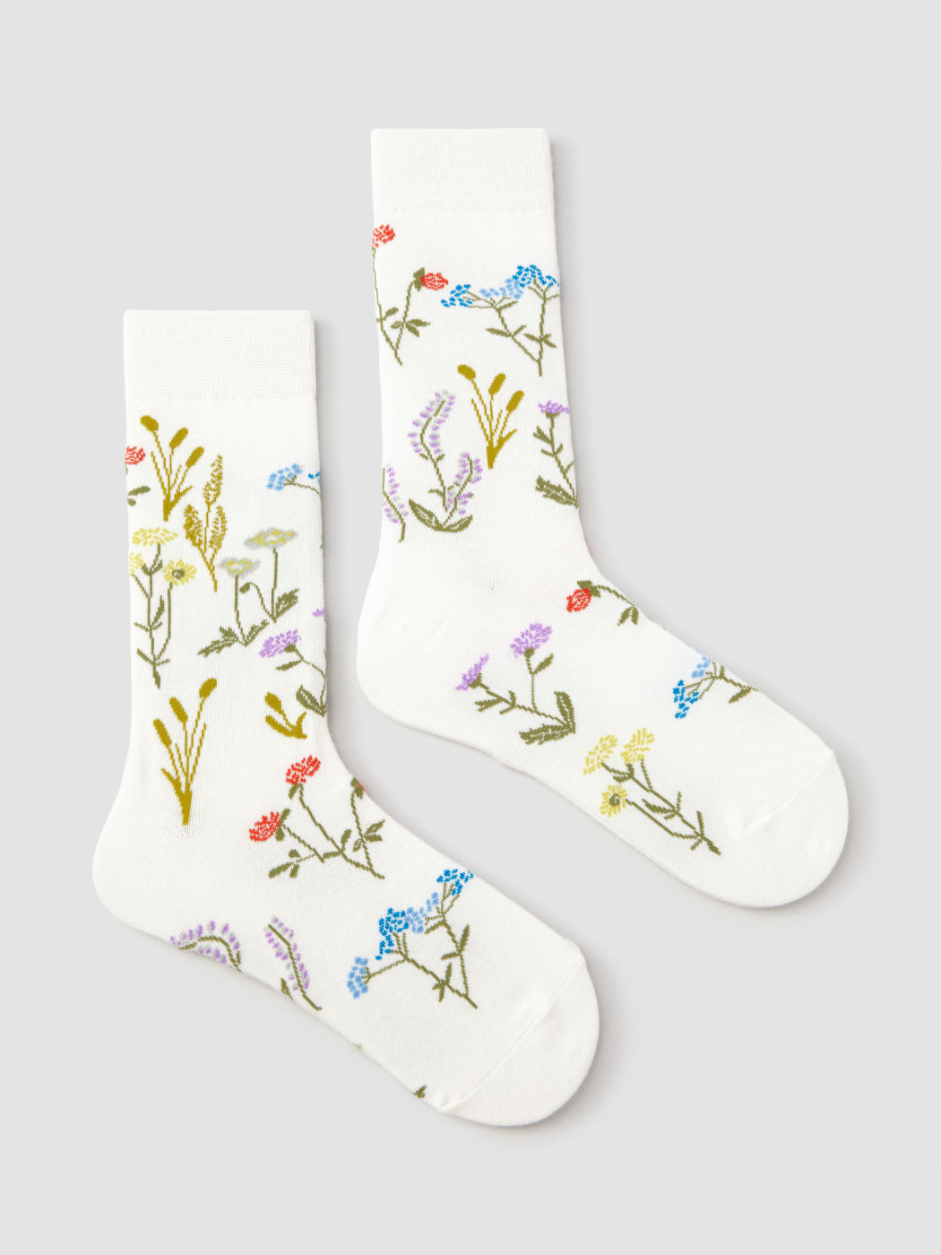 FLORAL EMBROIDERED CREW SOCKS