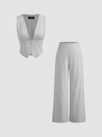 Gilet à col V rayé et ceinturé avec pantalons droits à poches rayées et taille moyenne
