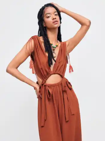 Zweifarbiger V-Ausschnitt Einfarbiger Jumpsuit mit Kordelzug und weitem Bein