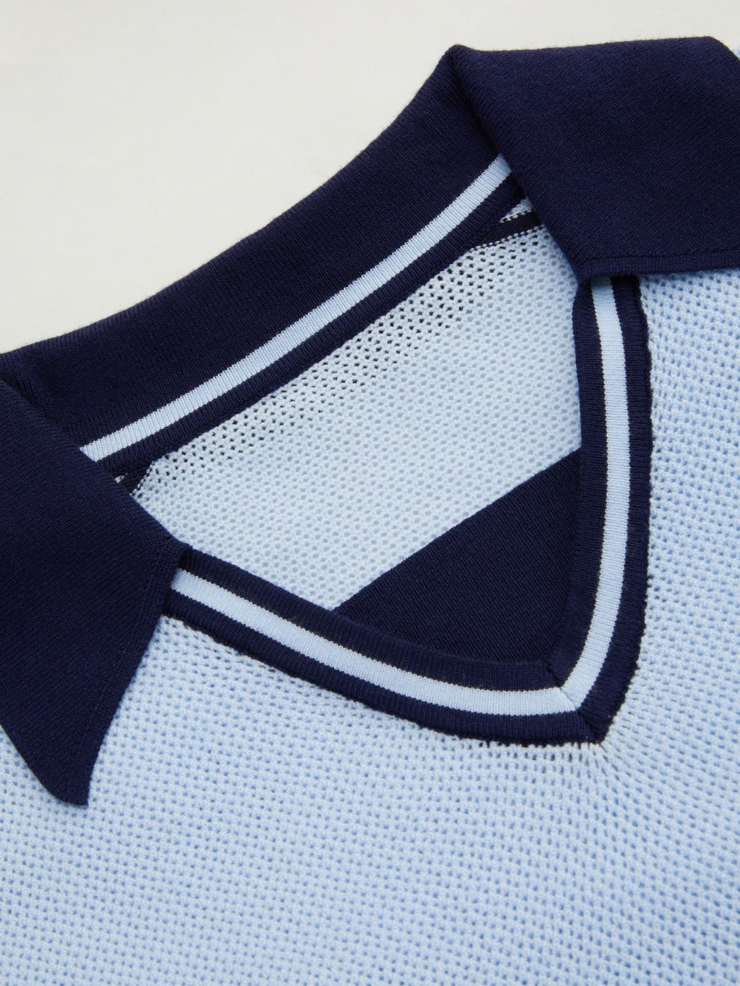 Knit Polo Solid Contrasting Binding Long Sleeve Top