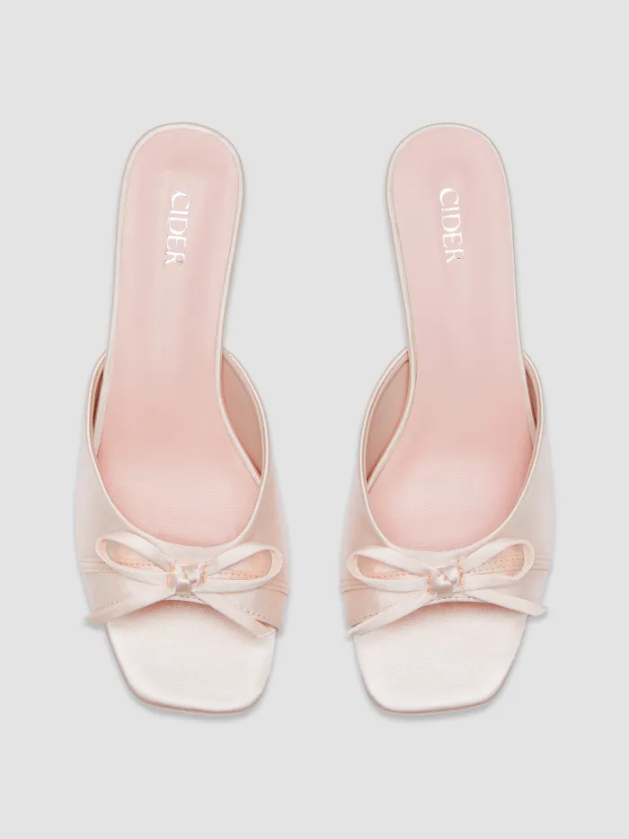 STRAPPY HEELED SANDALS