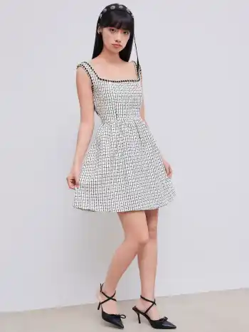 Solids Minikleid aus Tweed mit U-Ausschnitt