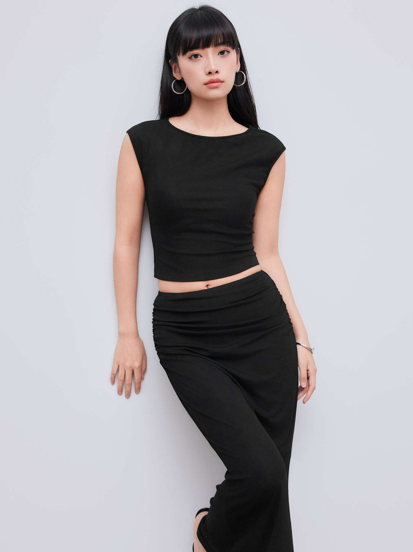 Solid Tank Top & Ruched Maxi Skirt