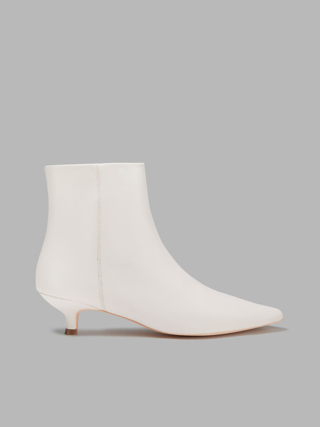 KITTEN HEEL ANKLE BOOTS
