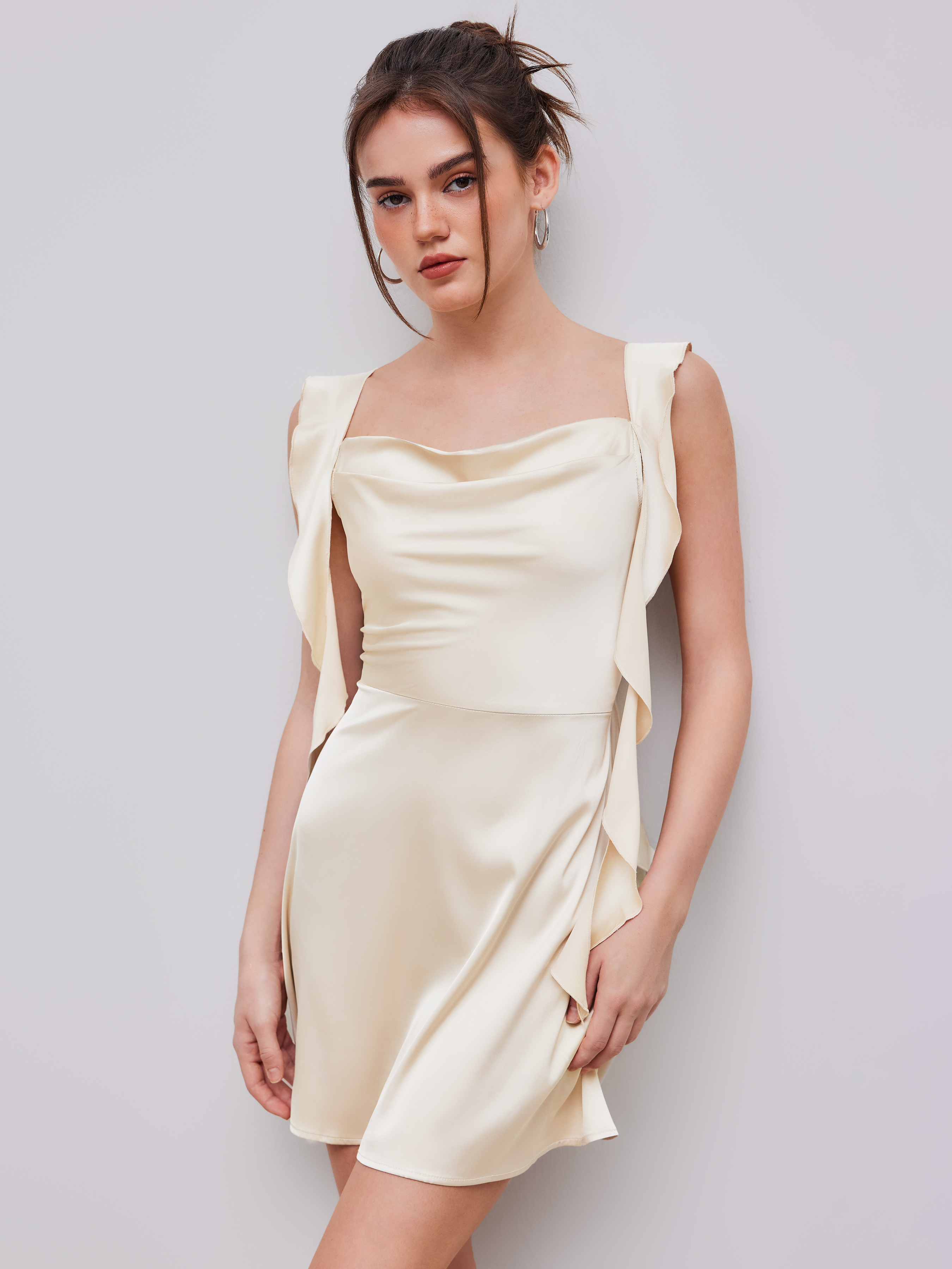 Herlipto Rosa Ruched Satin Dress 新品 Kerstin Purple Ruched Maxi Dress