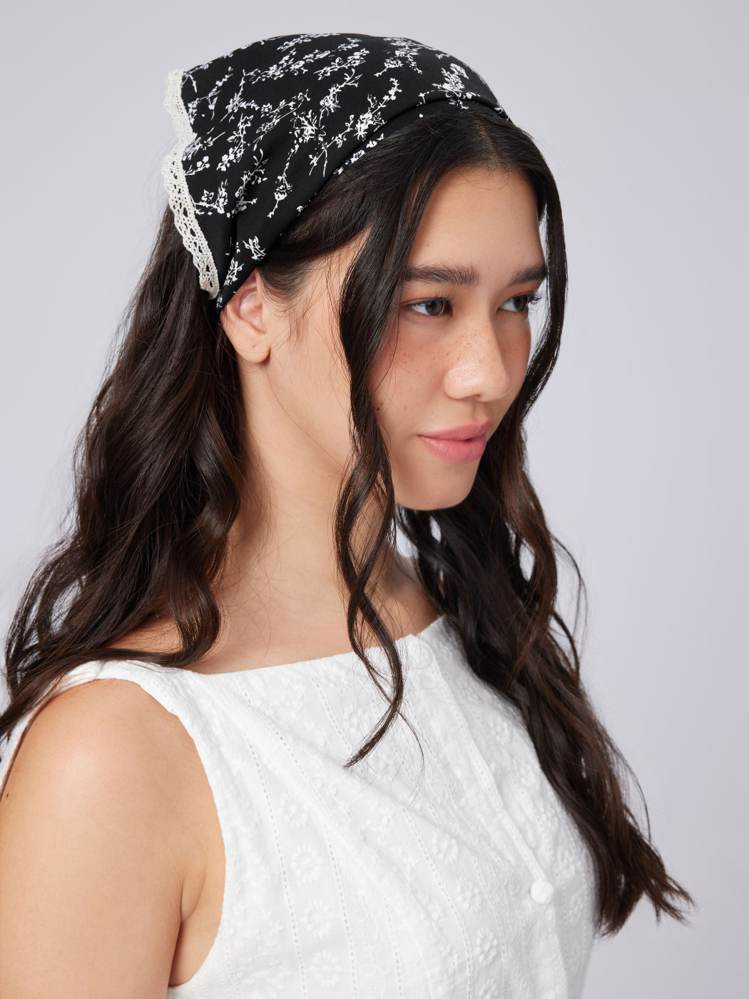  FLORAL HEADSCARF