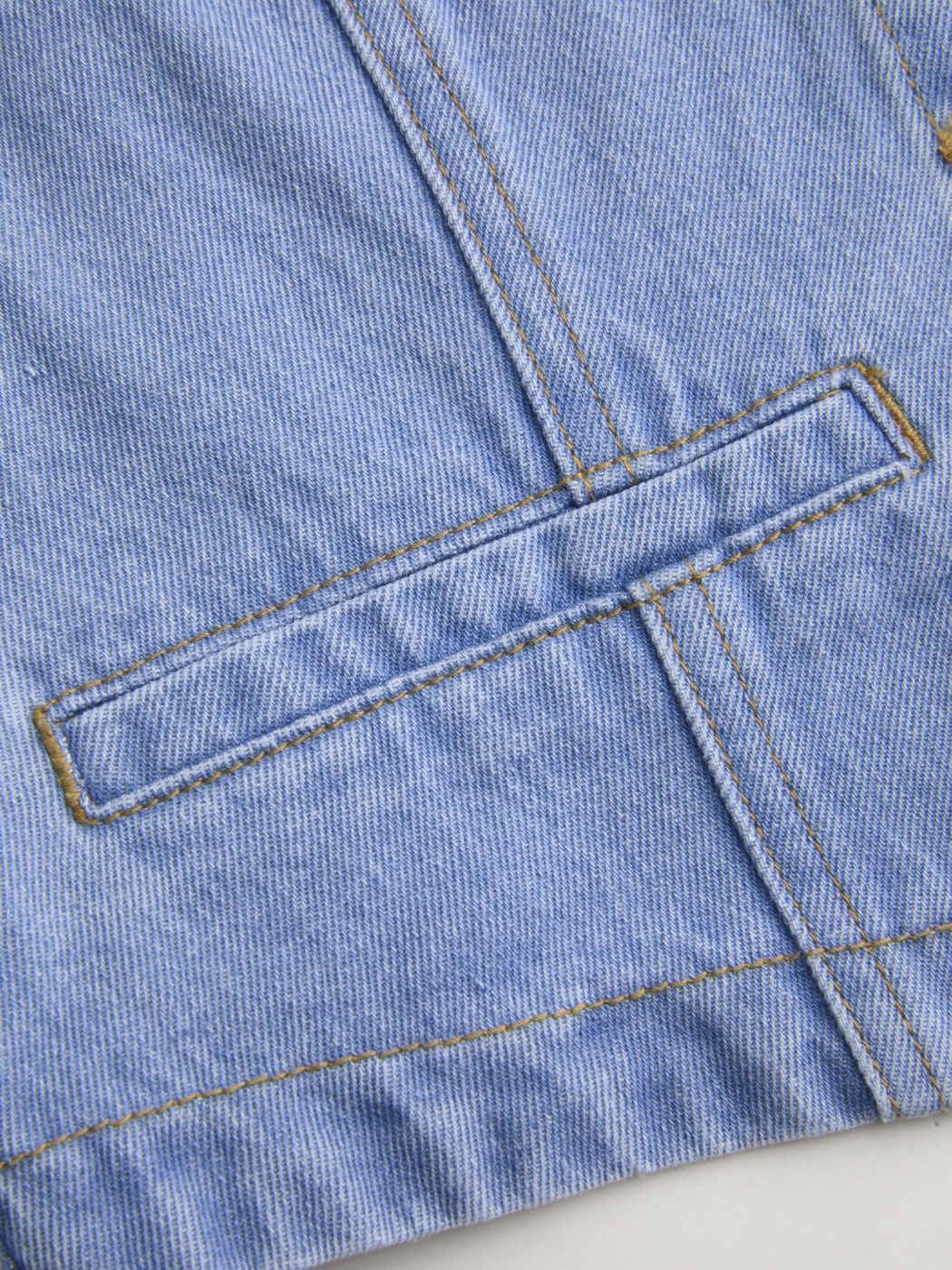 Collo asimmetrico in denim Top con bottoni solidi