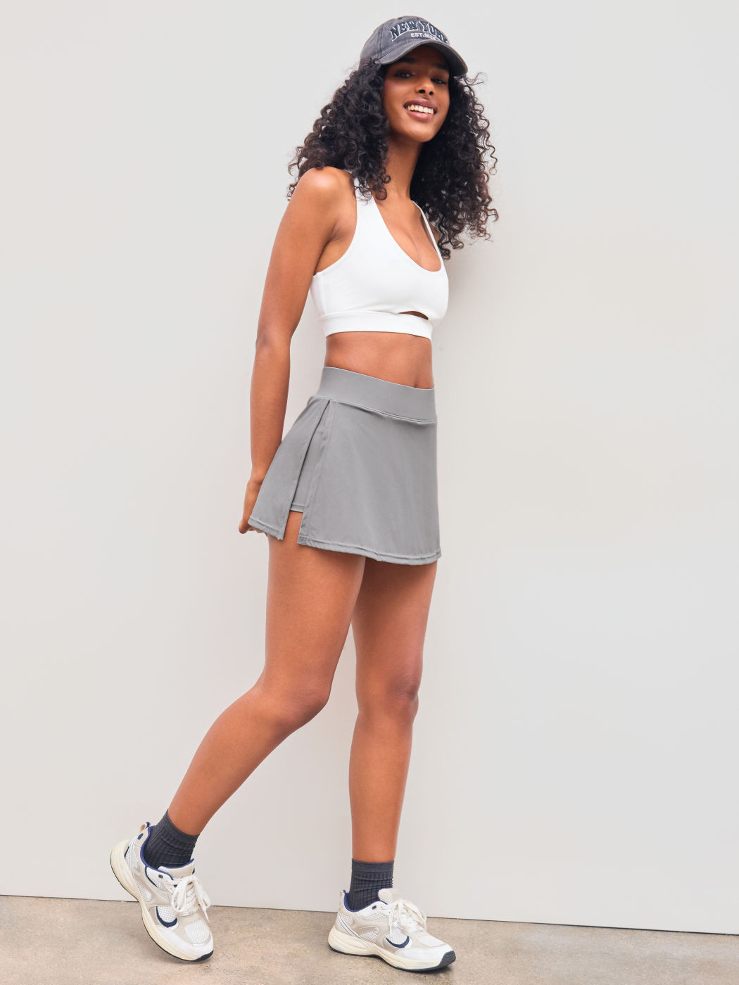 CIDERAIRY™ MID RISE SOLID KNIT ACTIVE SKORT