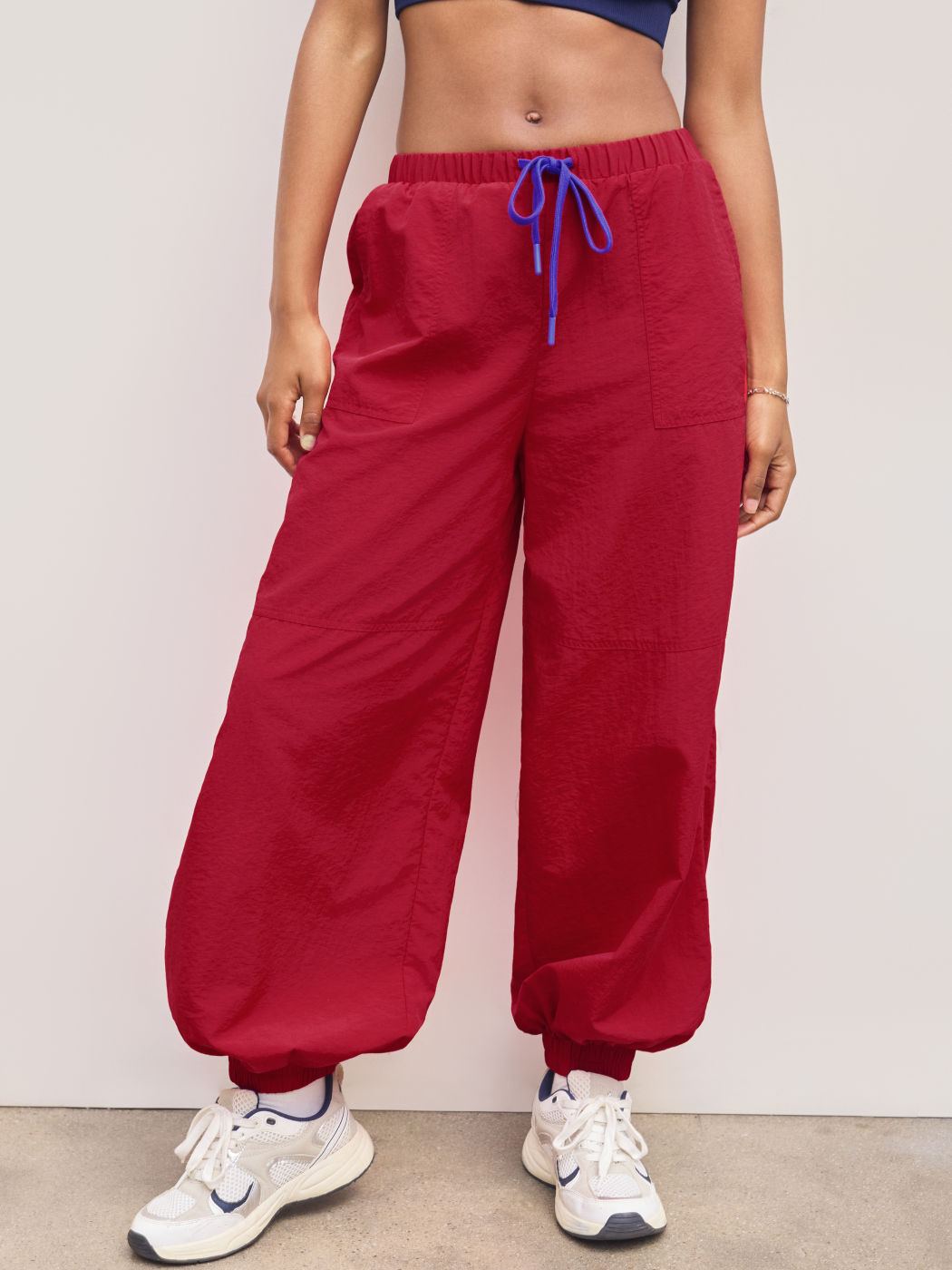 SOLID DRAWSTRING MID WAIST JOGGERS