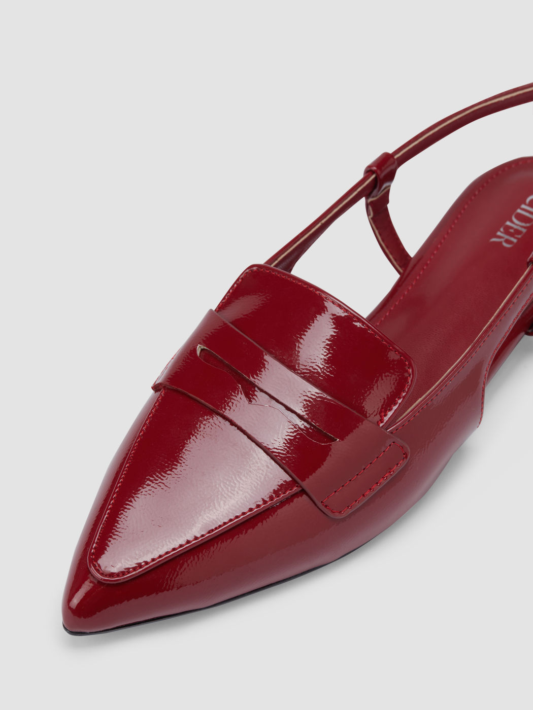 Spitze Slingback-Flats