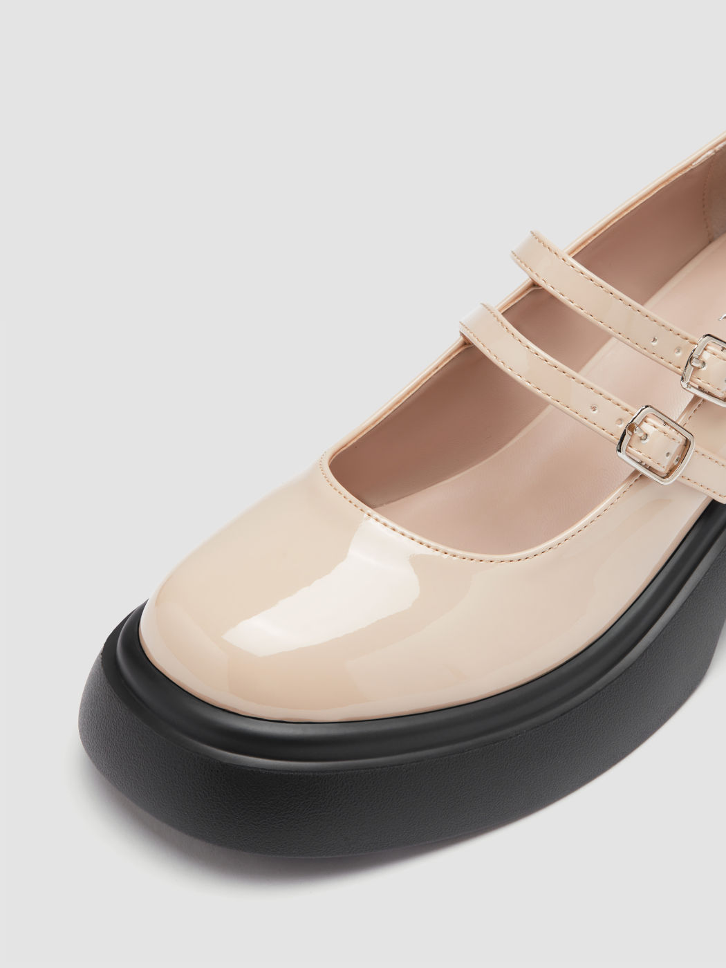 Scarpe Mary Jane con doppio cinturino e tacco grosso lucido