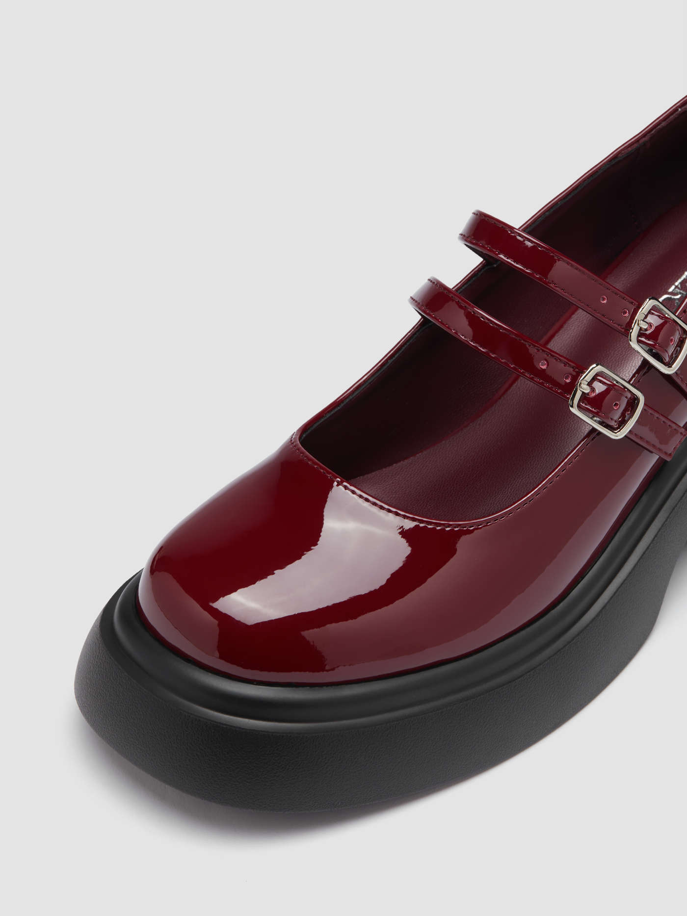 Glossy Chunky Heeled Double Strap Mary Jane Shoes
