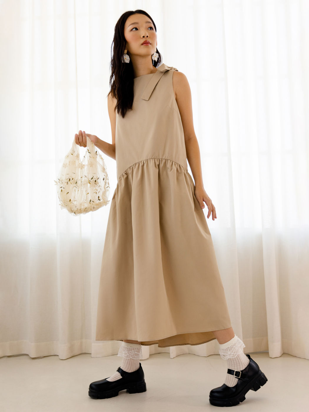 Boat Neck Solid Knotted Ruffle Maxi Dress