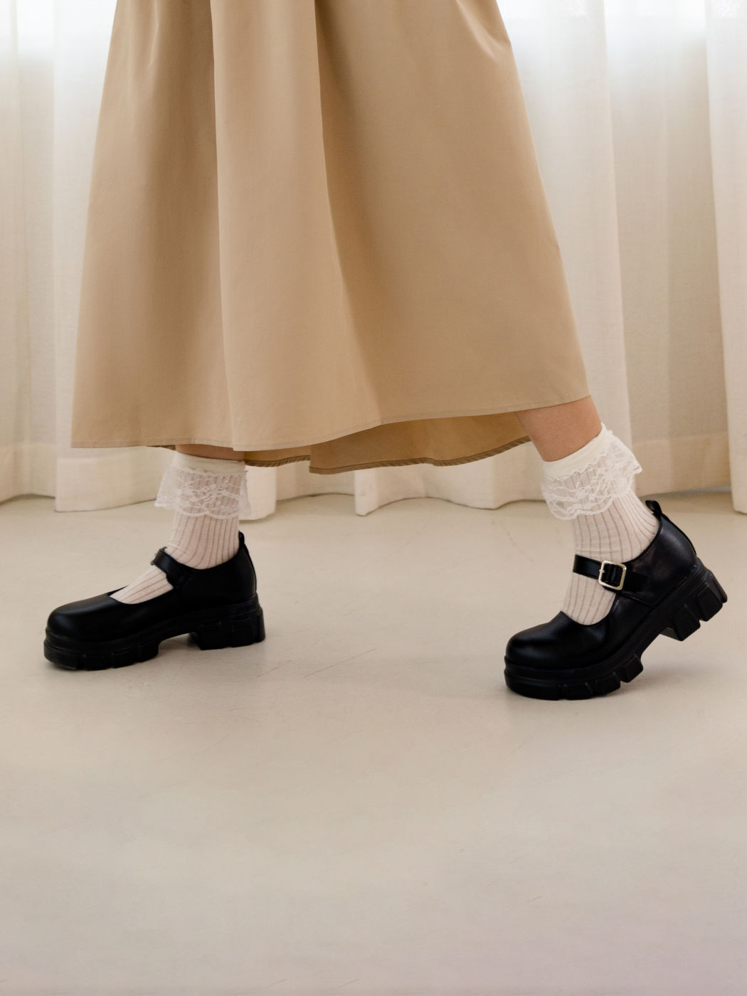 Chunky Heeled Strap Mary Jane Shoes